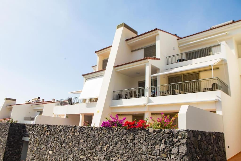 2 Bedrooms Apartment In Magnolia Golf Resort, La Caleta Costa Adeje (Tenerife) Exterior foto