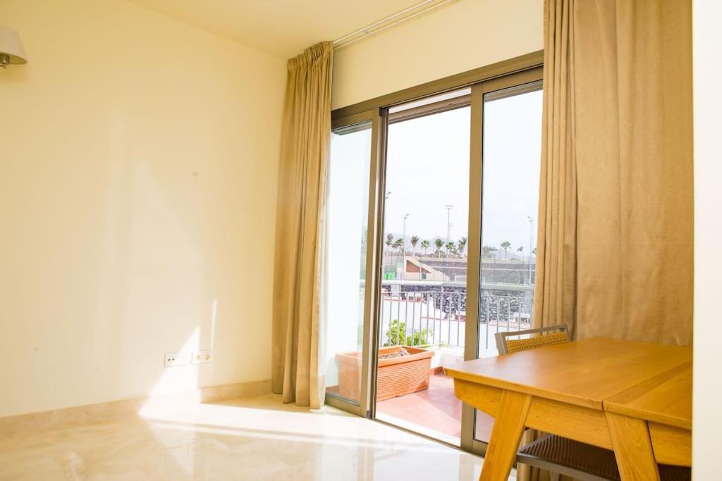 2 Bedrooms Apartment In Magnolia Golf Resort, La Caleta Costa Adeje (Tenerife) Exterior foto